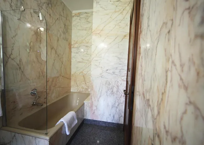 Sunshine-bnb Frühstückspension Aosta